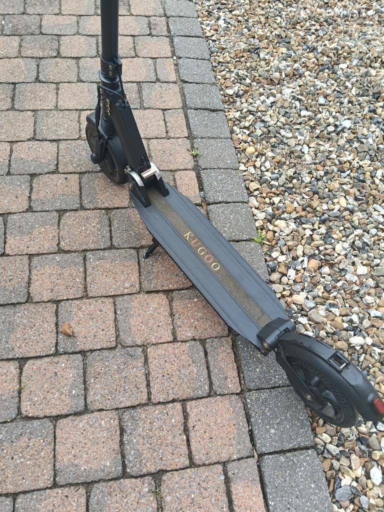 Elektrische step merk Kugoo zwart, Fietsen en Brommers, Ophalen