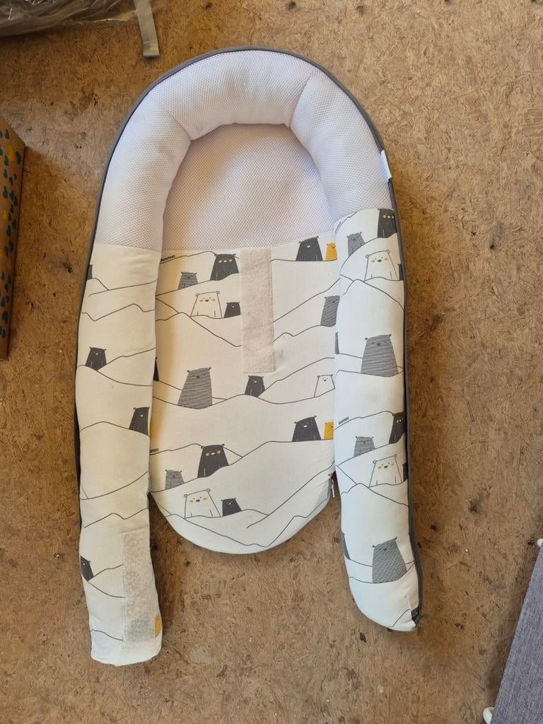 Nid bébé Doomoo, Enfants & Bébés