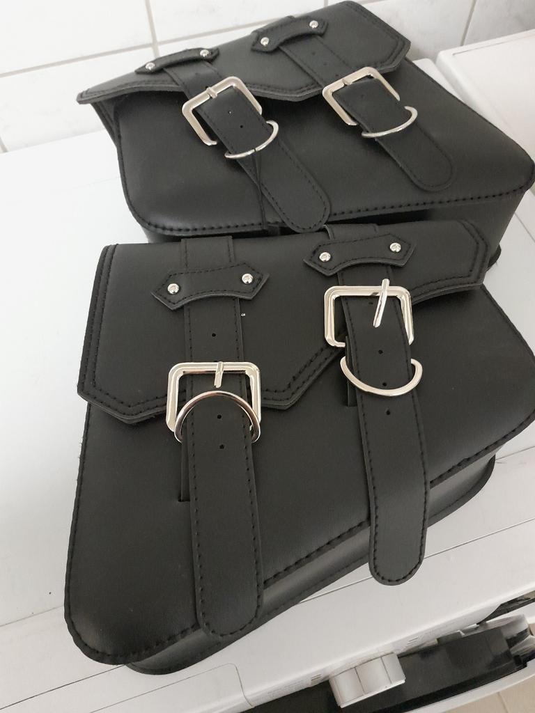 harley moro tasjes, Motoren, Ophalen