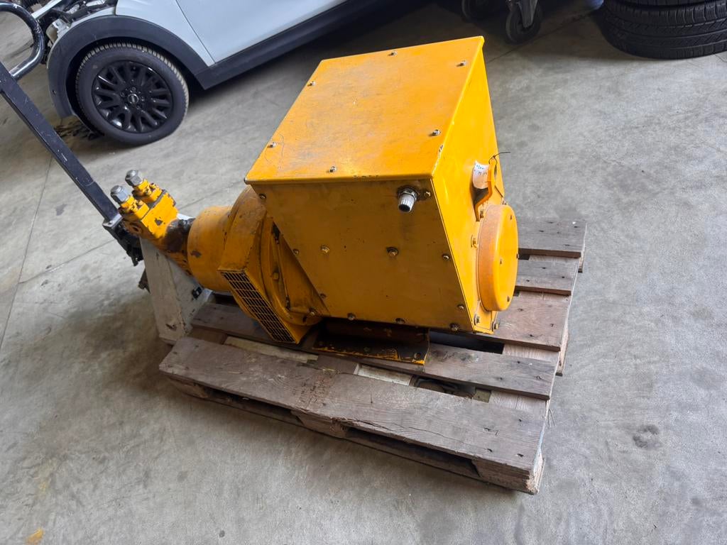 Hydraulische alternator 50kva, Doe-het-zelf en Bouw, Aggregaten, Ophalen, Gebruikt