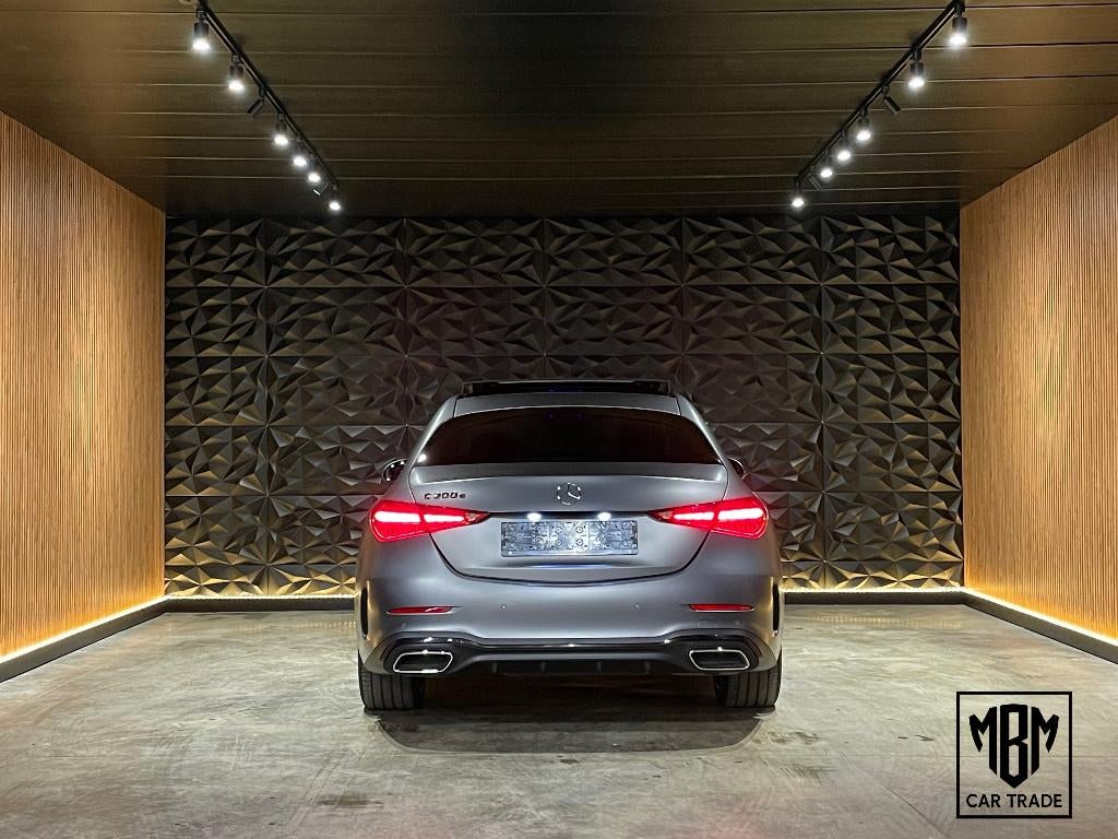 ✅ Mercedes-Benz C 300e AMG Line Pano Memory HUD Carbon 360°, Automaat, 4 deurs, Euro 6, 4 cilinders