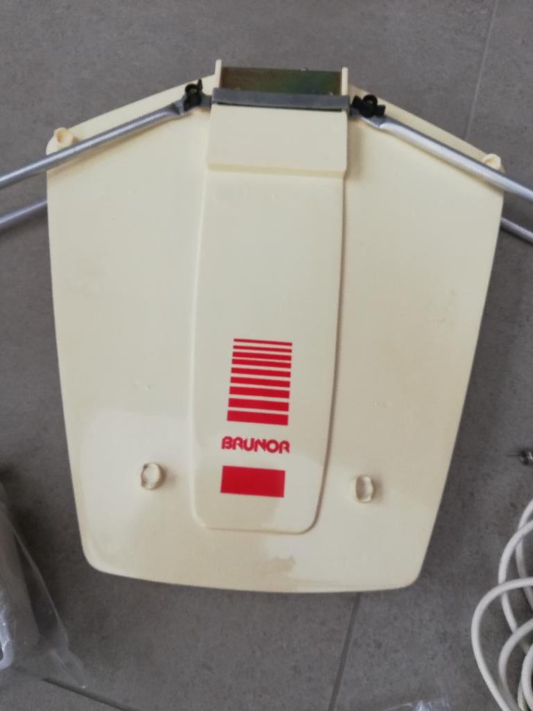 antenne voor mobilhome, Caravans en Kamperen, Mobilhome-accessoires, Ophalen of Verzenden, Zo goed als nieuw