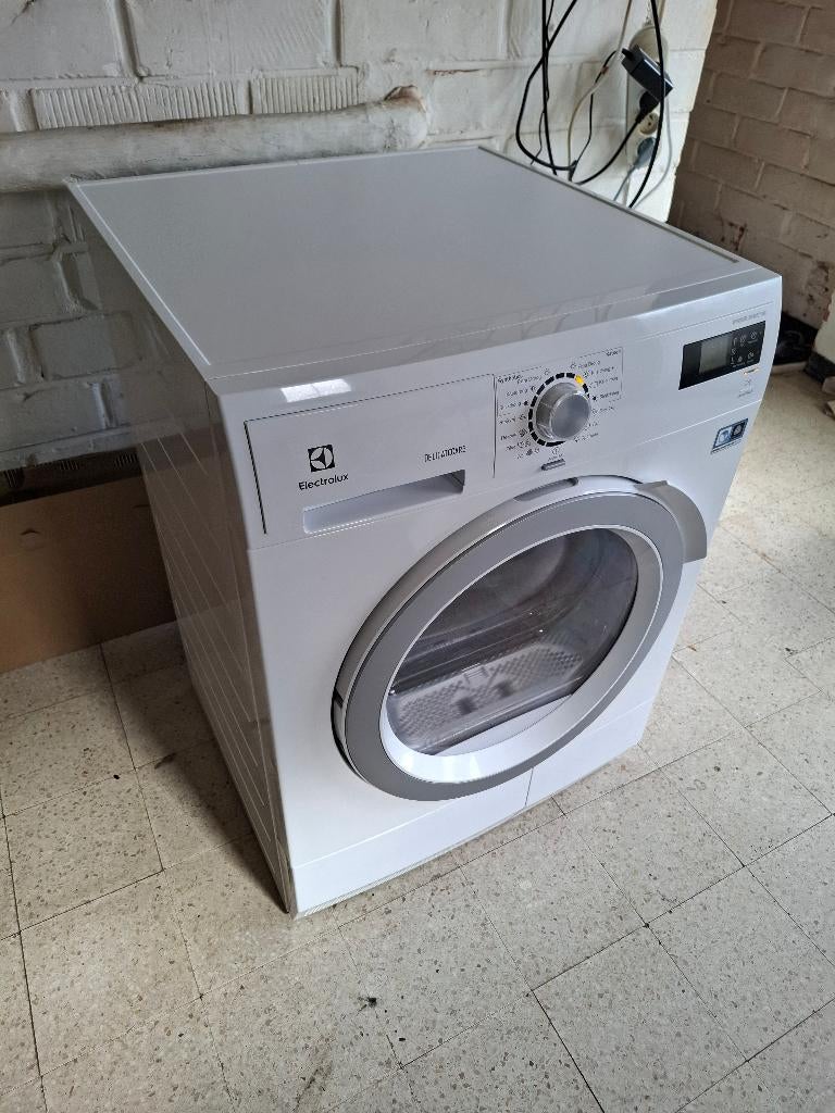 Warmtepomp droger Electrolux, Ophalen