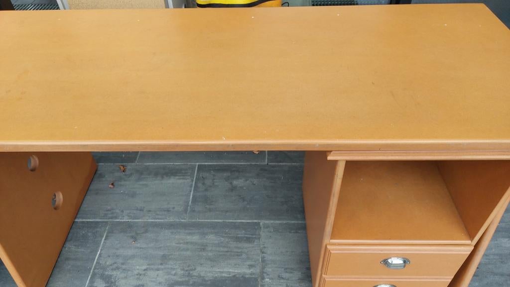 Bureau, Enlèvement, Brun, Panneau de particules ou MDF