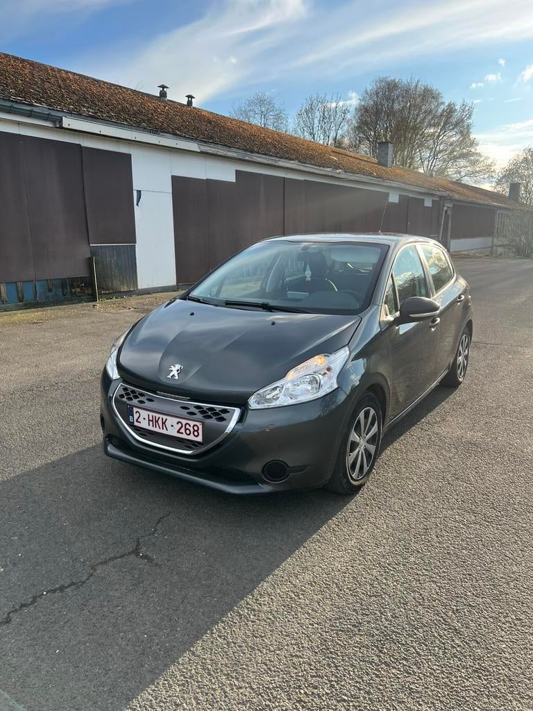 Peugeot 208 1.4 e-HDi Automatique – État showroom – 8000 €, Autos, Euro 5, Achat, 50 kW, Carnet d'entretien