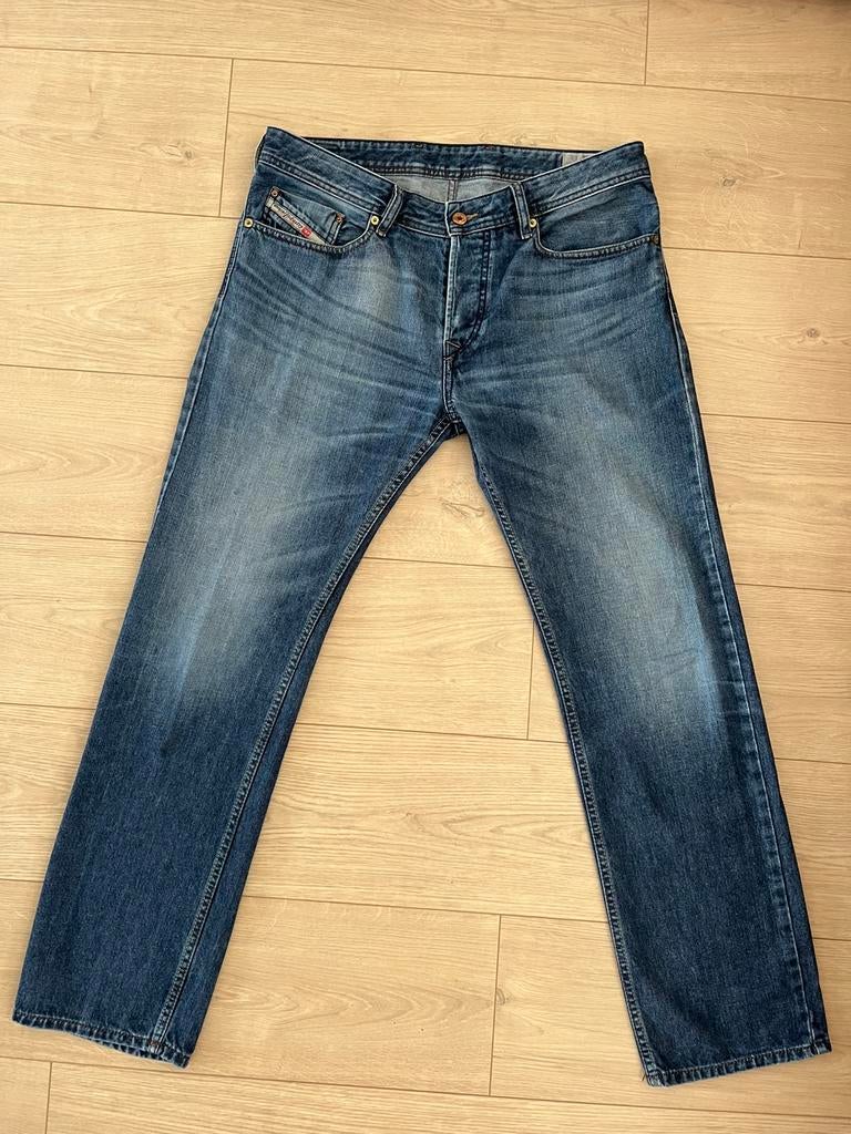 Pantalon en jean Diesel WAYKEE W32 L32 Regular strai Z.G.A.N, Enlèvement ou Envoi, Comme neuf, W32 (confection 46) ou plus petit