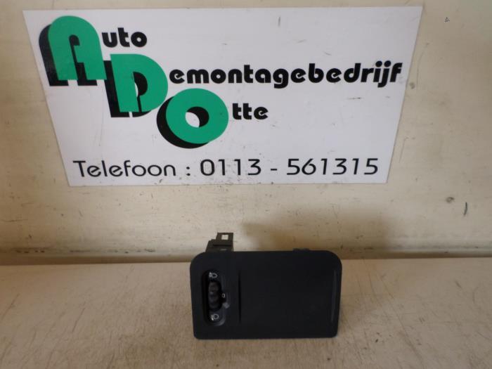 Schakelaar Koplamp Ihv van een Renault Clio (Clio 2 01-), Gebruikt, -, Renault, -