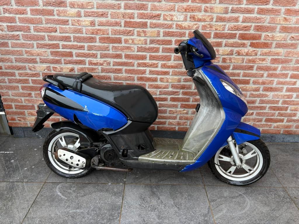 2 scooter pour pieces, Vélos & Vélomoteurs, Enlèvement, Utilisé