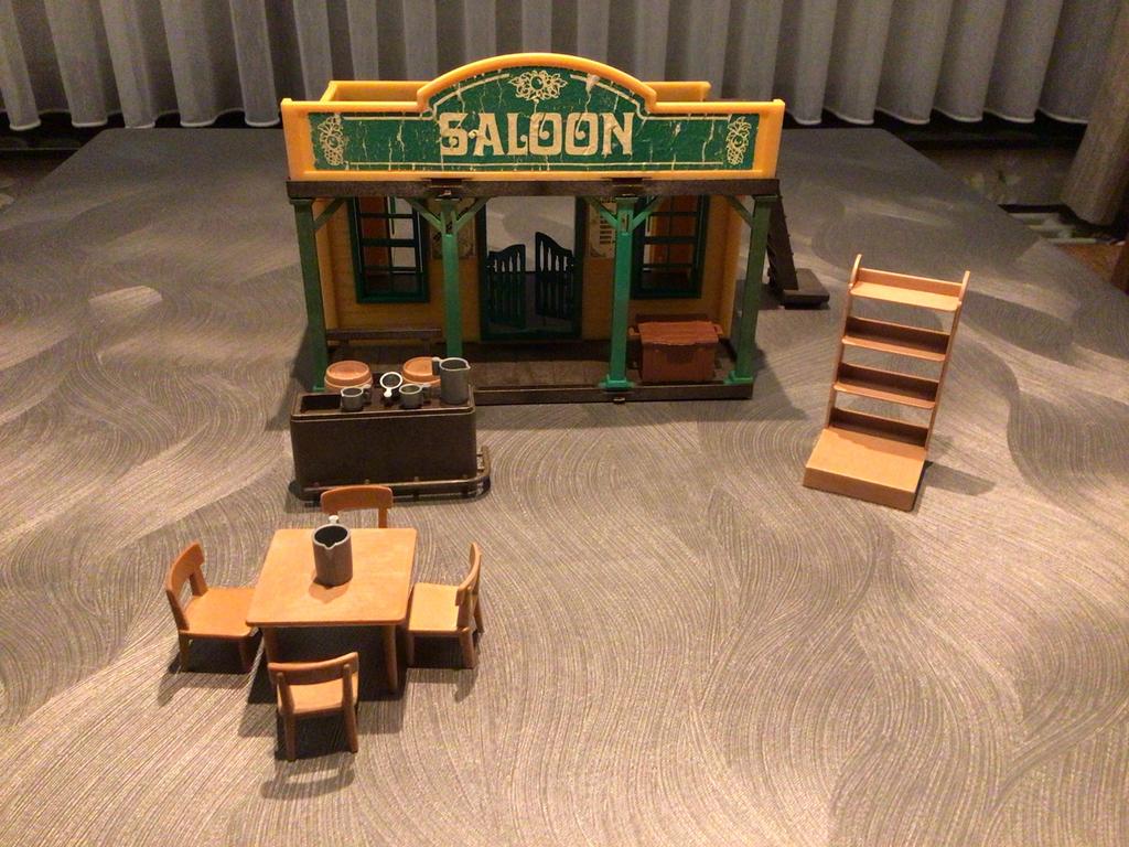 Playmobil western saloon, Kinderen en Baby's, Speelgoed | Playmobil, Ophalen of Verzenden, Zo goed als nieuw