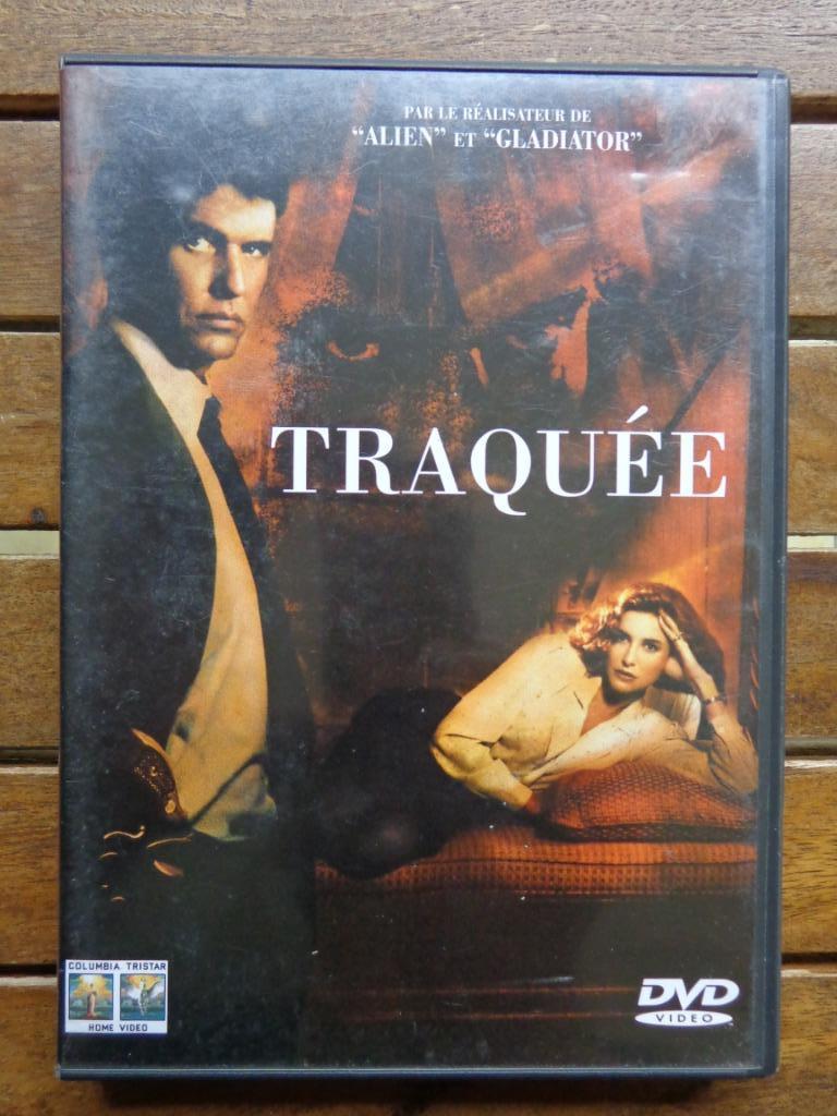 )))  Traquée  //  Ridley Scott  (((, À partir de 12 ans, Enlèvement ou Envoi, Comme neuf, Détective et Thriller
