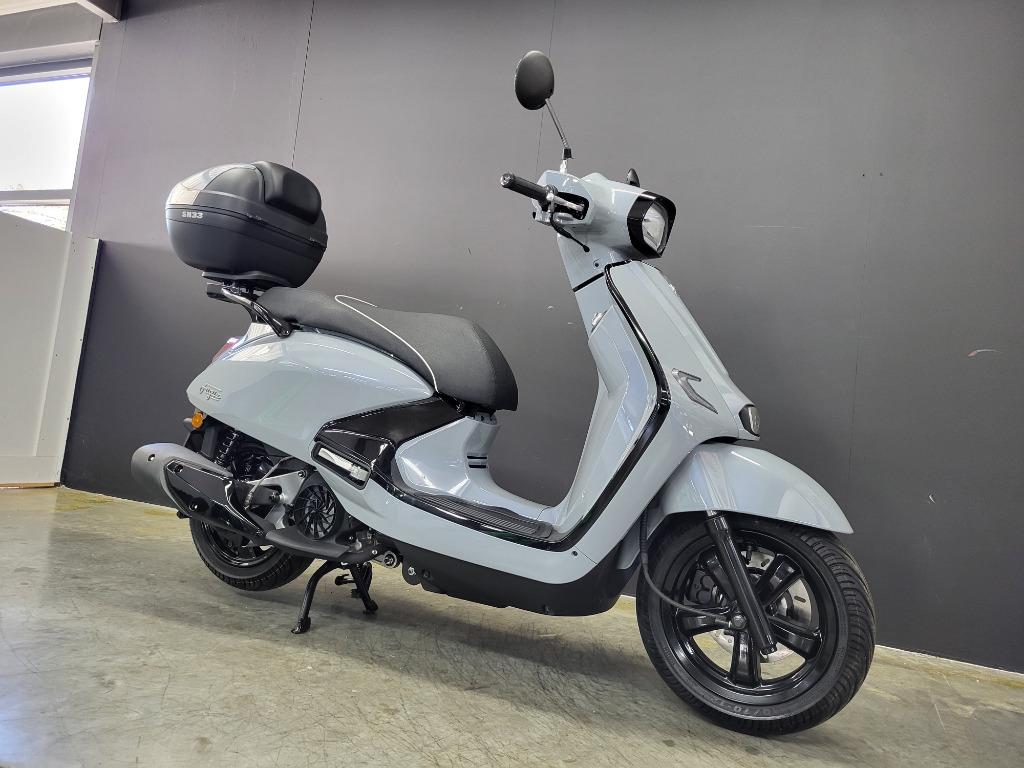 SYM Fugue 125 (5 jaar garantie), Motoren, Scooter, Bedrijf, 11 kW of minder, ABS
