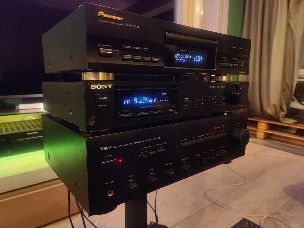 YAMAHA AX-540 + PIONEER PD-107, Yamaha, 60 à 120 watts, Enlèvement, Stéréo