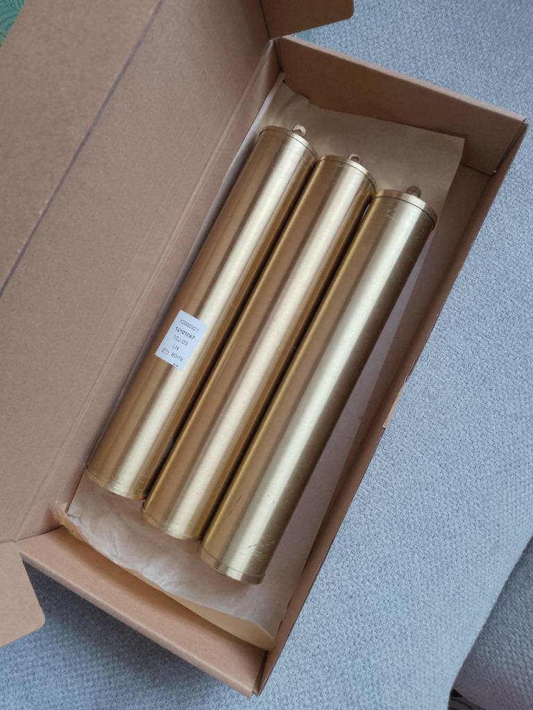 Poids pour horloge avec mouvement mécanique ( westminster ), Enlèvement