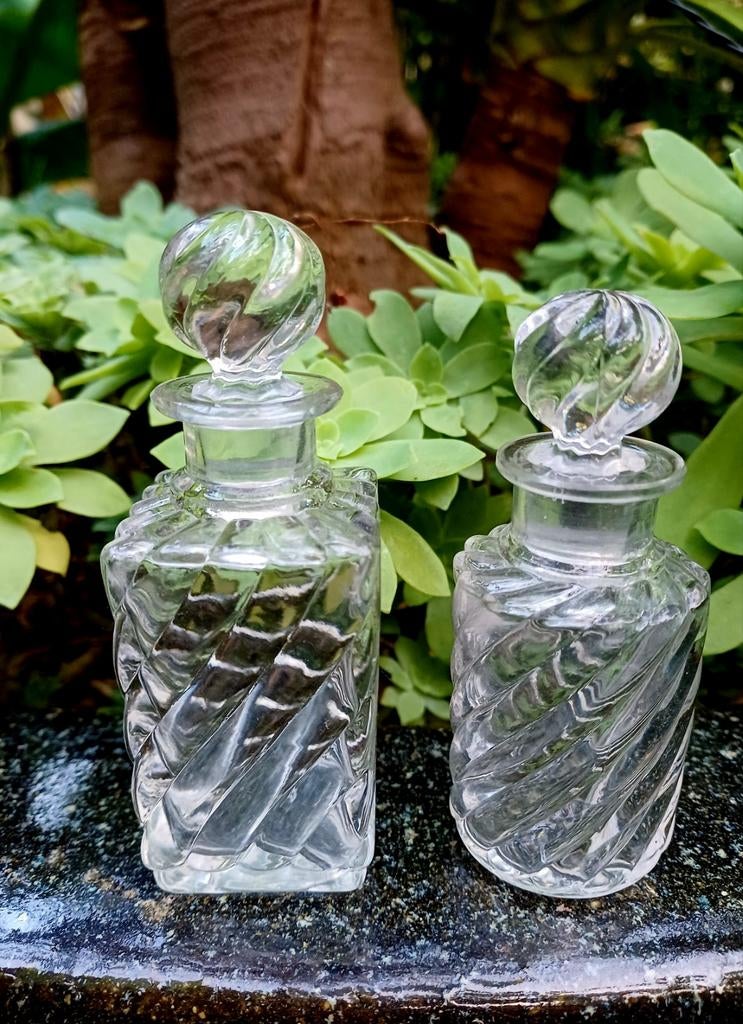 2 flacons de parfum Baccarat, Antiquités & Art, Enlèvement ou Envoi