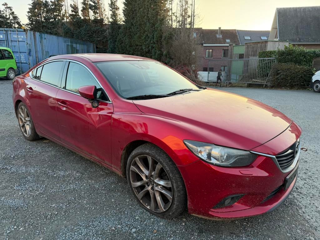 Mazda6 start niet., Auto's, Mazda, Voorwielaandrijving, 4 cilinders, 2191 cc, Leder