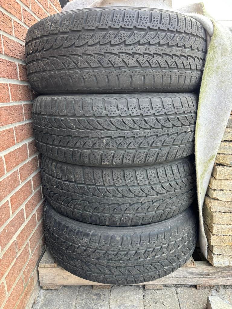 4 Pneus hiver Audi Q5 .., Pneus hiver, Enlèvement, Autre, Pneu(s)