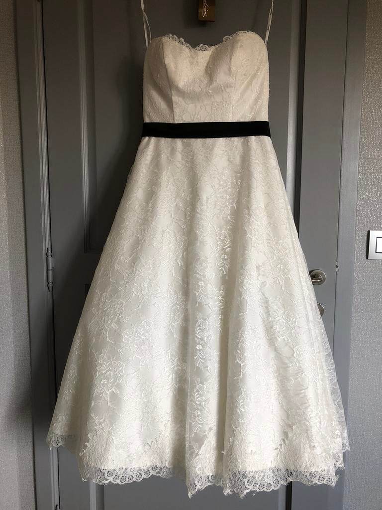 Italian style trouwjurk kant Demetrios - size 10, Trouwjurk, Wit, Zo goed als nieuw, Demetrios