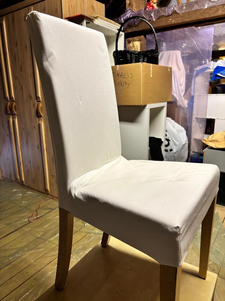 6 chaises beige avec housses noir offertes, Autres couleurs, Enlèvement, Bois, Cinq, Six Chaises ou plus