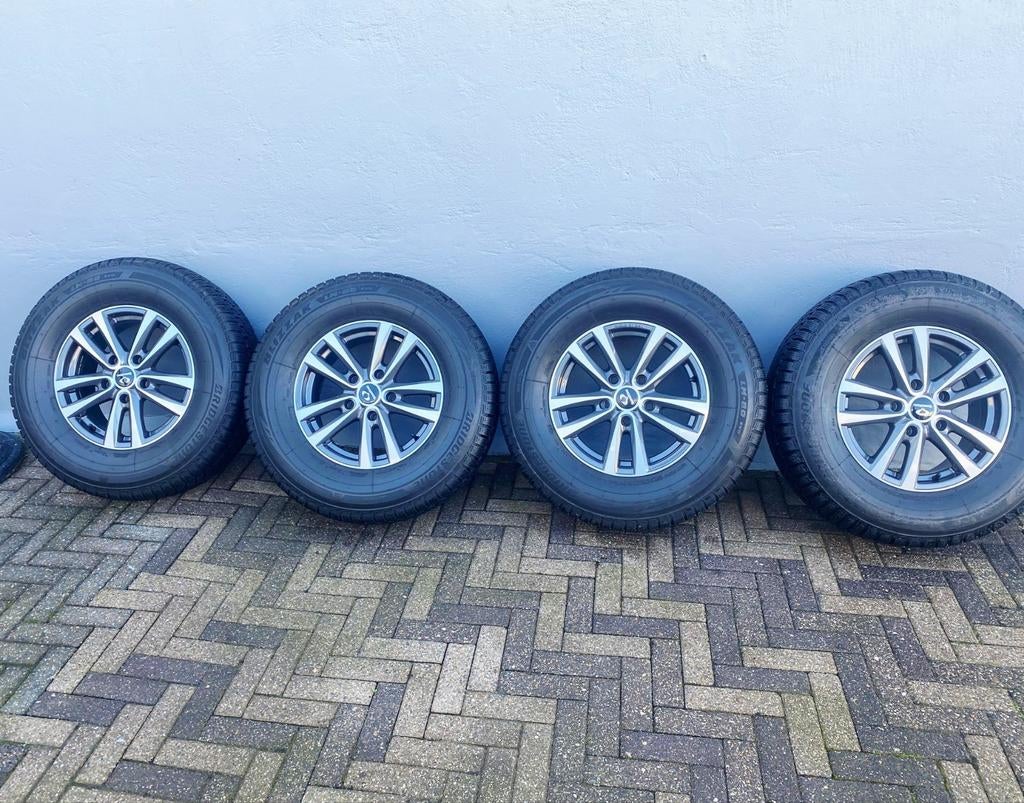 4 Velgen + Bridgestone winterbanden, Auto-onderdelen, Banden en Velgen, Band(en), Winterbanden, Ophalen