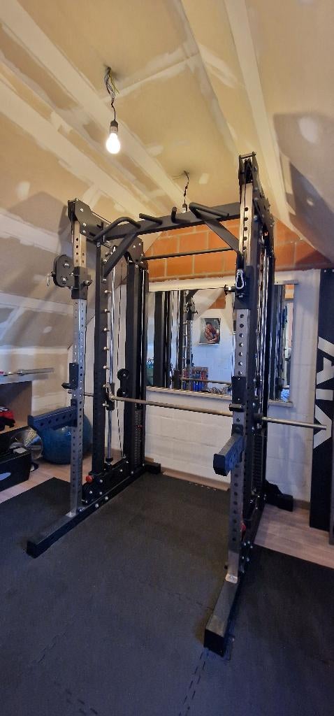 ATX smith-rack, Sport en Fitness, Fitnessmaterialen, Zo goed als nieuw, Overige typen, Armen, Benen, Borst, Buik, Rug, Ophalen