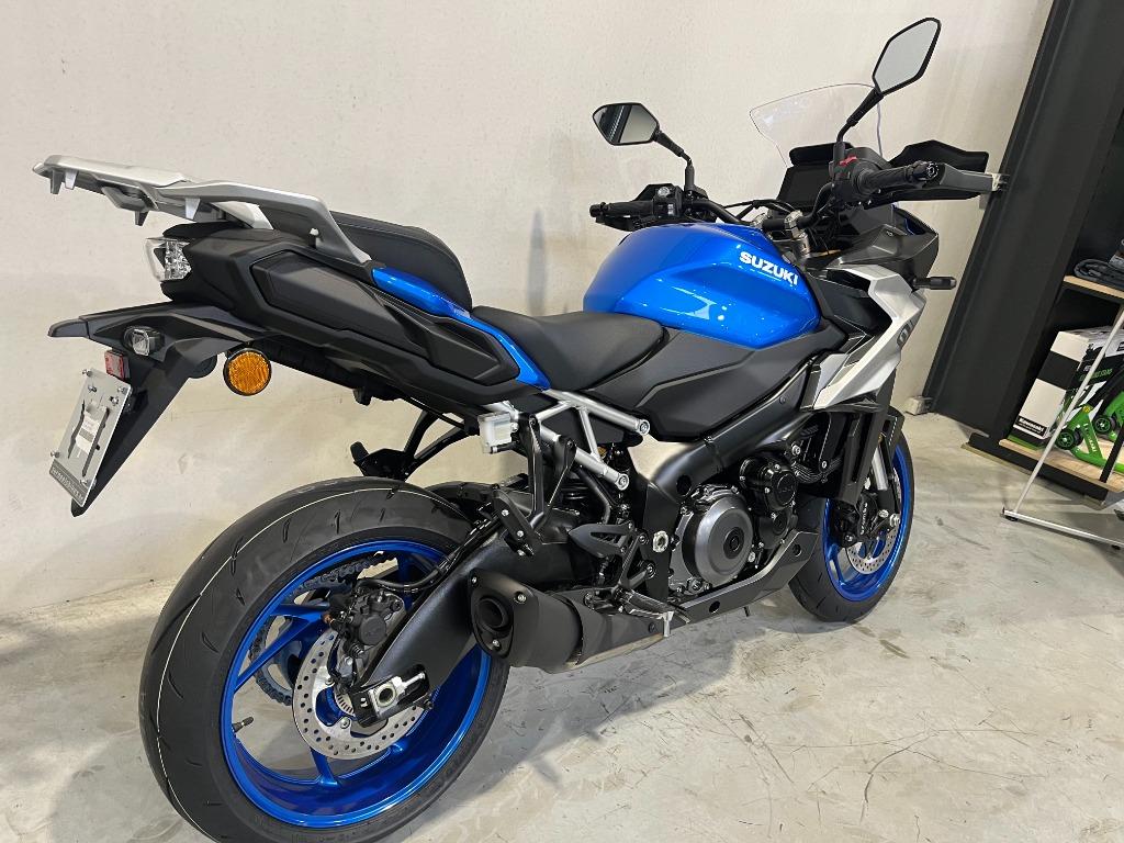 SUZUKI GSX-S1000 GX, Motoren, Motoren | Suzuki, 4 cilinders, Bedrijf, Toermotor, Meer dan 35 kW