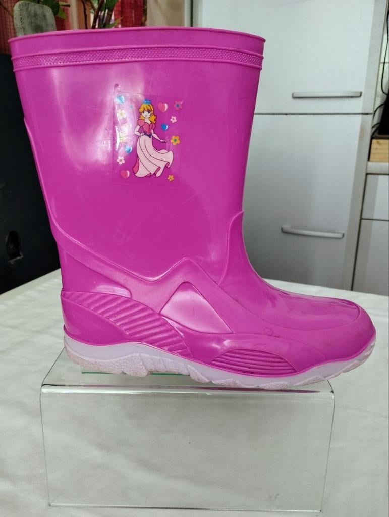 BOTTES EN CAOUTCHOUC TAILLE 35, Enlèvement, Utilisé, Bottes