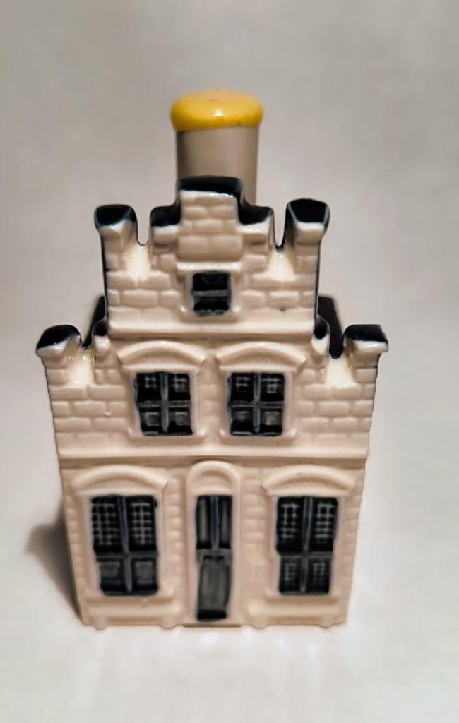 KLM huisje nr. 76  Johannes Vermeer, Ophalen