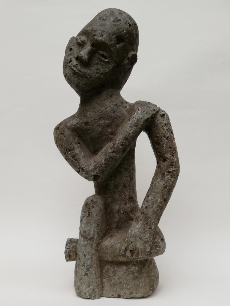 Grande statue funéraire en pierre - Congo - Afrique - 20ème, Enlèvement