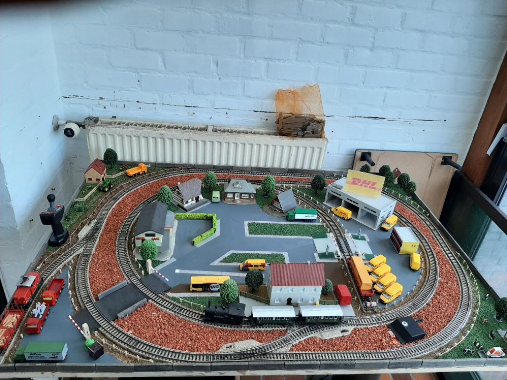 Réseau Märklin HO Voies M 130x90, Hobby & Loisirs créatifs, Trains miniatures | HO, Enlèvement, Utilisé, Märklin