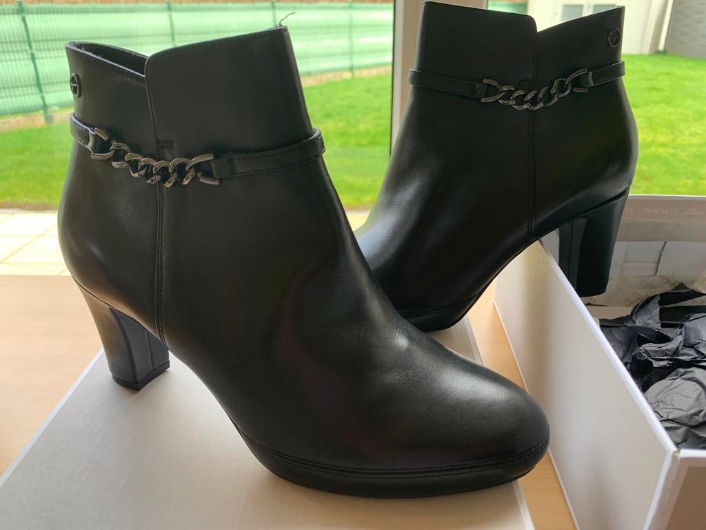 Enkellaarsjes Tamaris - nieuw maat 39, Ophalen, Zwart, Lage of Enkellaarzen, Nieuw
