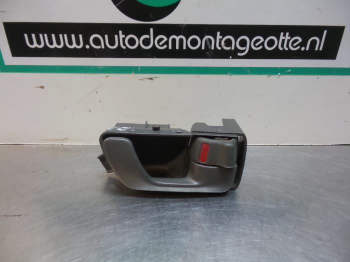 Poignée portière 4portes arrière droite d'un Mitsubishi S, -, Utilisé, Mitsubishi, -