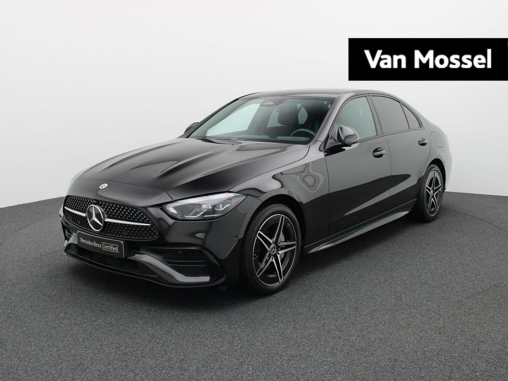 Mercedes-Benz C 300 e AMG Line Berline + CARPLAY + LED + CAM, Auto's, Automaat, Zwart, 313 pk, 2080 kg