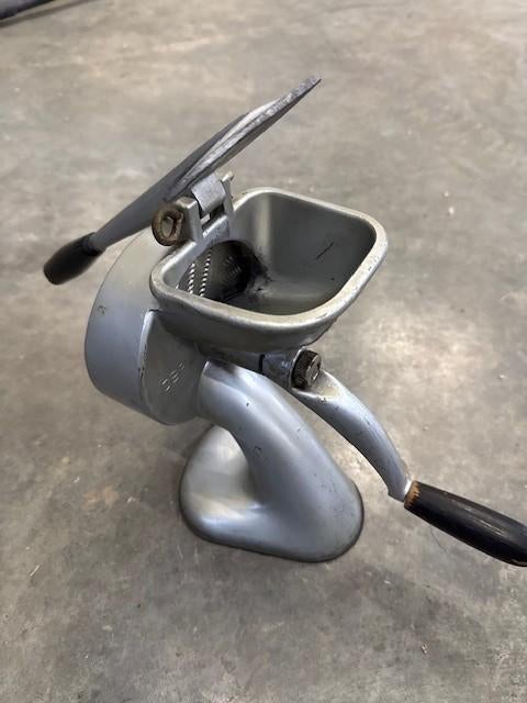 kaasrasp, Ophalen of Verzenden, Gebruikt, Bakkerij en Slagerij