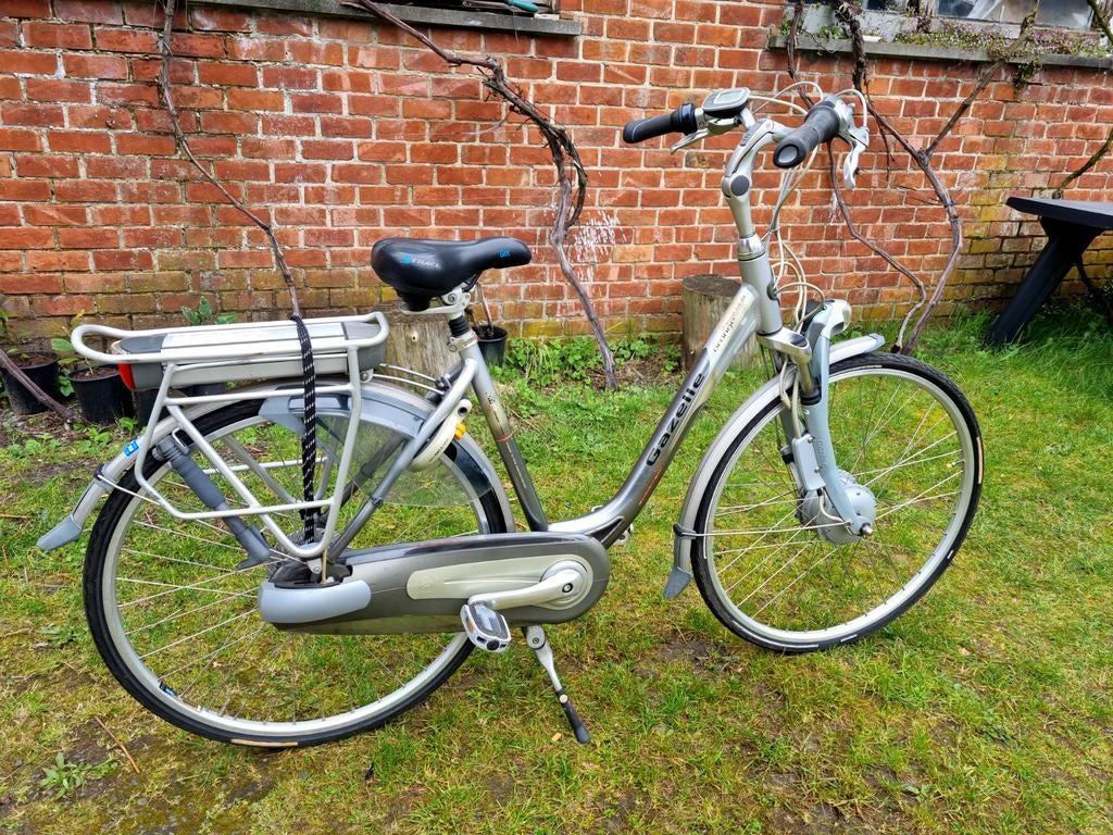 Elektrische fiets GAZELLE 28.inch 8 versnellingen aluminum, Fietsen en Brommers, Ophalen of Verzenden, Gazelle