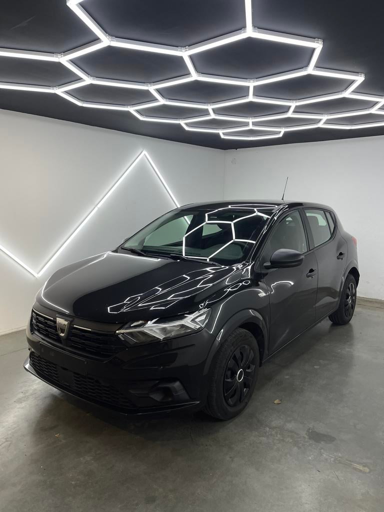 Dacia Sandero| 2022| SLECHTS 56.149KM| 1 JAAR GARANTIE, Voorwielaandrijving, Stof, 67 kW, Zwart