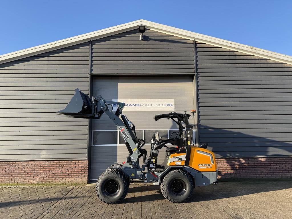 Giant G2700 X-TRA HD+ minishovel (veel opties: pro inching,, Zakelijke goederen, Machines en Bouw | Kranen en Graafmachines, Tobroco