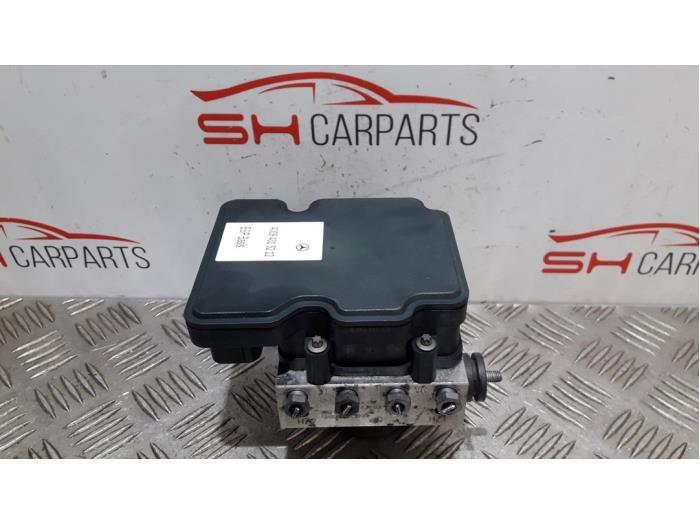 ABS Pomp van een Mercedes A-Klasse, Auto-onderdelen, Elektronica en Kabels, Gebruikt, -, Ophalen of Verzenden, -