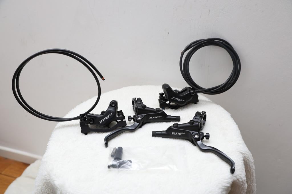 Paire de freins hydrauliques neufs 4 pistons TRP Slate Evo, Vélos & Vélomoteurs, Enlèvement ou Envoi, Freins