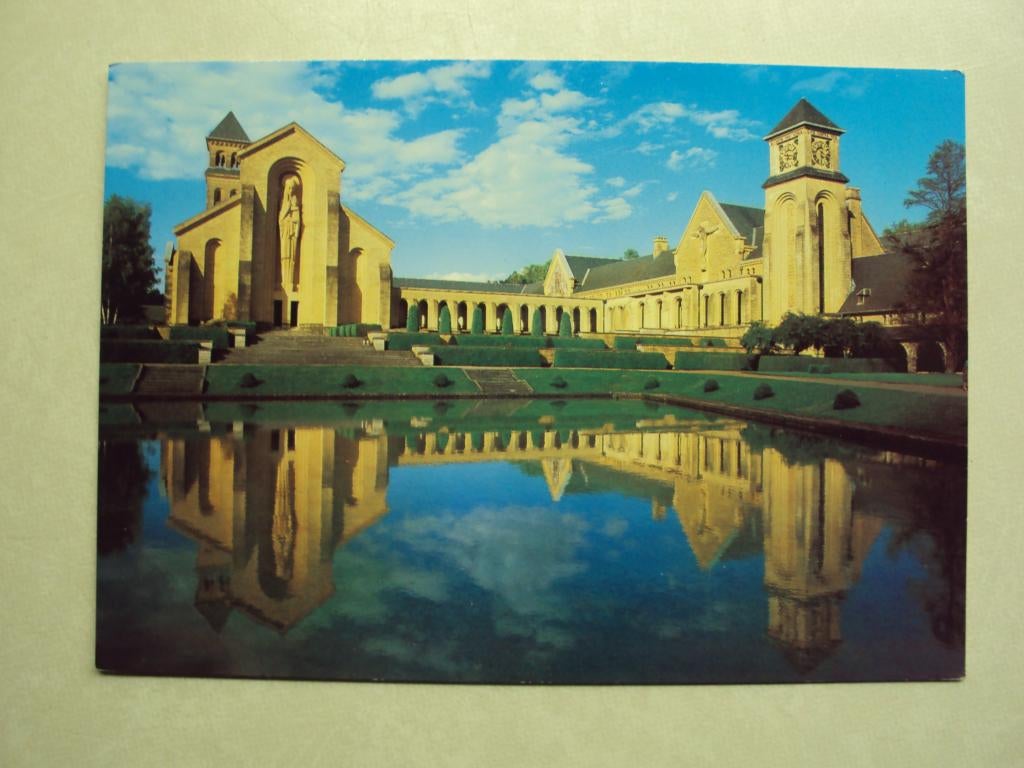 55295 - ABBAYE N-D D'ORVAL - LA BASILIQUE ET LE CLOITRE, Envoi