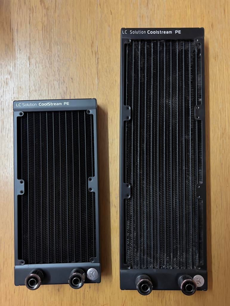 EK LC solution Coolstream PE 240+360, Electroménager, Refroidisseurs d'eau, Enlèvement ou Envoi, Utilisé, Refroidisseur d'eau