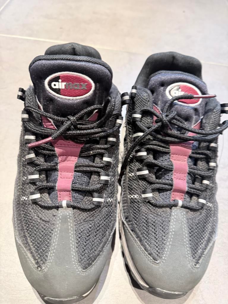 Maat 41.   50€, Sport en Fitness, Loopsport en Atletiek, Ophalen of Verzenden, Gebruikt