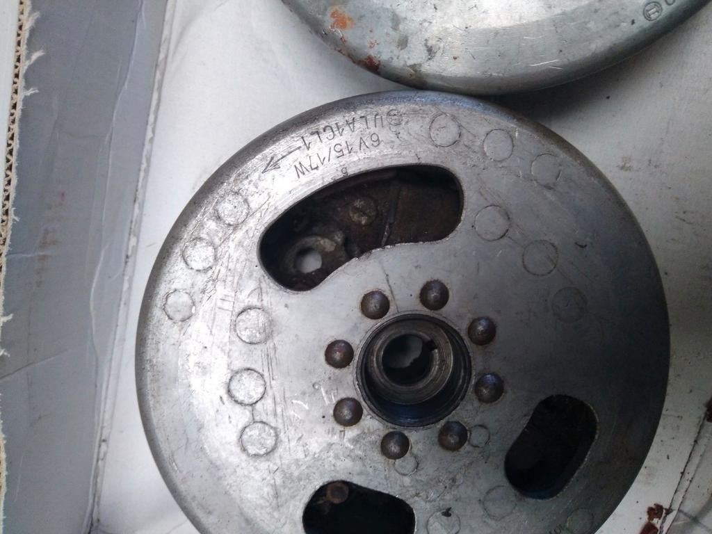 Pièces de moteur Oldtimer Sachs 98cc, Motos, Pièces | Oldtimers & Ancêtres, Enlèvement