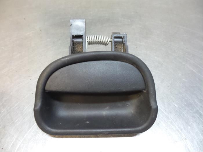 Poignée porte coulissante droite d'un Renault Kangoo (Kango, Renault, -, Utilisé, -