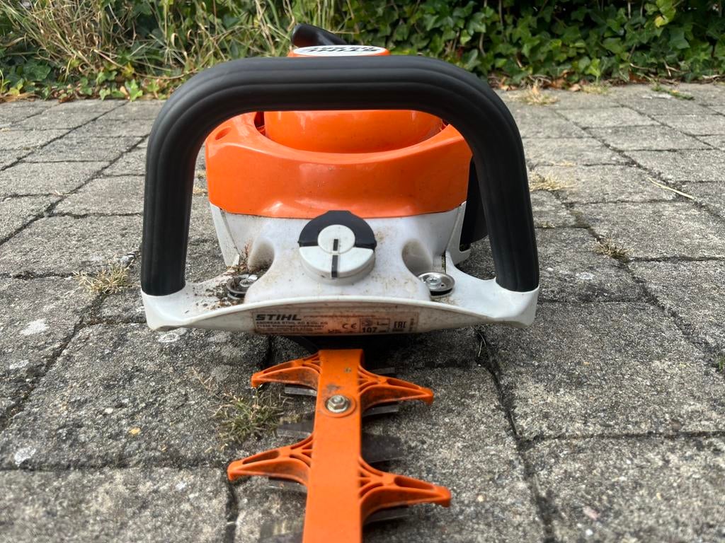 STIHL HS 56 C-E Benzine Heggenschaar (60 cm) – In topstaat, Tuin en Terras, Heggenscharen, Benzine, Ophalen