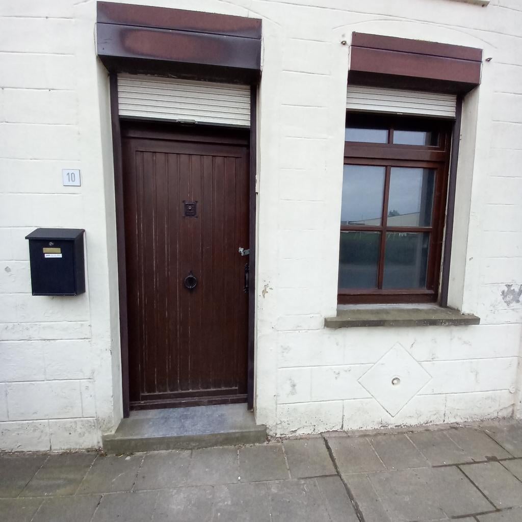 A donner TBE Porte bois massif + chassis double vitrage, Bricolage & Construction, Bois & Planches, Enlèvement, Utilisé, Autres essences de bois