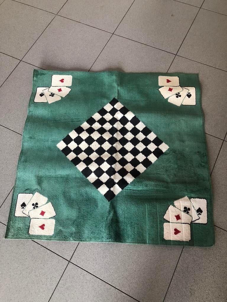 Kaart tapijt, Ophalen, Zo goed als nieuw