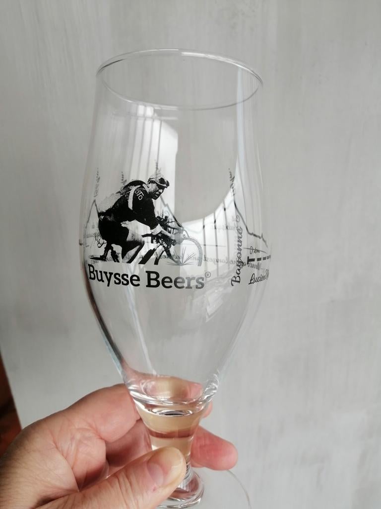 1 glas Buysse beers en 2 blonde biertjes., Verzamelen, Ophalen, Bierglas