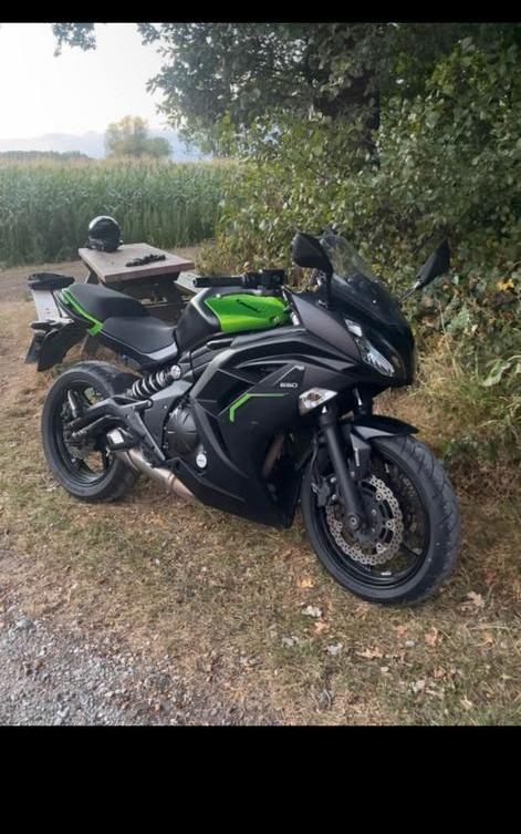 Kawazaki ER-6F (Ninja 650)