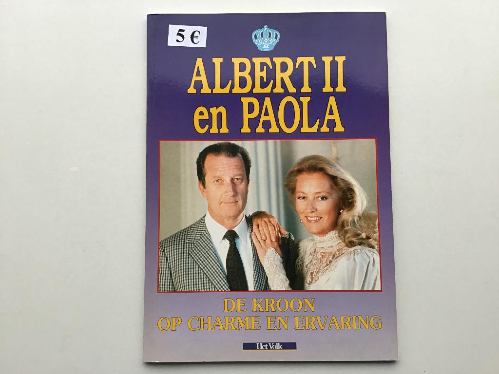 Albert II en Paola : De kroon op charme en ervaring, Ophalen of Verzenden, Zo goed als nieuw