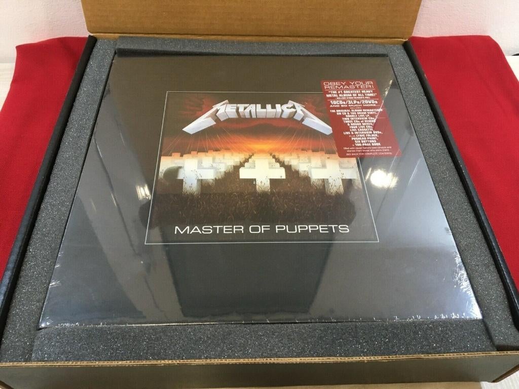 Metallica - Master of Puppets deluxe boxset *SEALED* *RARE*, Cd's en Dvd's, Cd's | Hardrock en Metal, Ophalen, Nieuw in verpakking